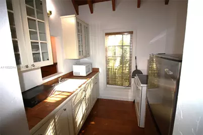 6750 Granada Blvd, Coral Gables, FL 33146 - Photo 36