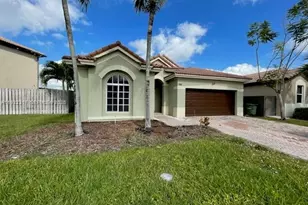 2173 SE 2nd St, Homestead, FL 33033 - Photo 2