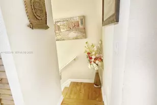 10877 NW 8th St, Pembroke Pines, FL 33026 - Photo 22