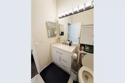 10877 NW 8th St, Pembroke Pines, FL 33026 - Photo 12