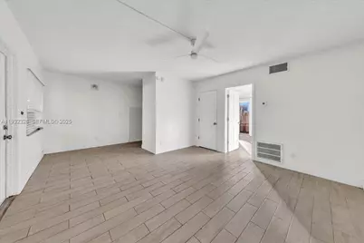 2025 Miami Rd #19, Fort Lauderdale, FL 33316 - Photo 6