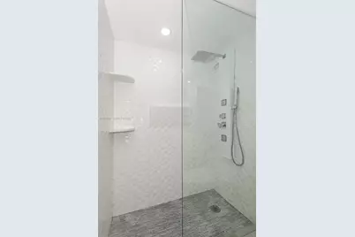 1000 West Ave #327, Miami Beach, FL 33139 - Photo 26