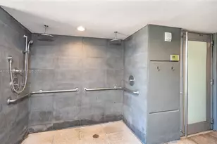 3470 E Coast Ave, Miami, FL 33137 - Photo 24