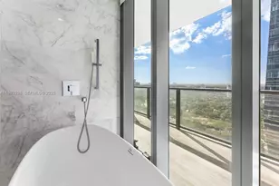 1451 Brickell Ave, Miami, FL 33131 - Photo 28