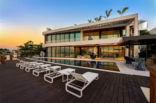 1413 N Venetian Way, Miami, FL 33139 - Photo 4
