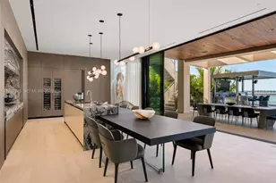1413 N Venetian Way, Miami, FL 33139 - Photo 30