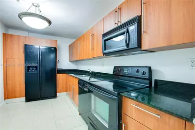 3001 S Ocean Dr #645, Hollywood, FL 33019 - Photo 12