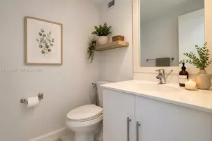 3001 S Ocean Dr, Hollywood, FL 33019 - Photo 6