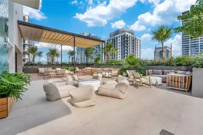11 NE 6 Street #2201, Miami, FL 33132 - Photo 4
