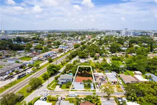 254 SW 4th St, Dania Beach, FL 33004 - Photo 6