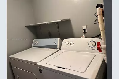 350 W Palm Cir W #201, Pembroke Pines, FL 33025 - Photo 22