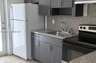 67 NW 34th St, Miami, FL 33127 - Photo 4