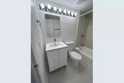 1801 S Treasure Dr #417, North Bay Village, FL 33141 - Photo 18