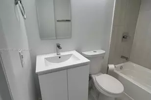 1801 S Treasure Dr, North Bay Village, FL 33141 - Photo 18