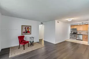 1801 S Treasure Dr, North Bay Village, FL 33141 - Photo 1