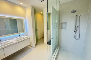 10550 NW 65th Ln, Doral, FL 33178 - Photo 34