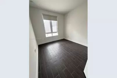 10550 NW 65th Ln, Doral, FL 33178 - Photo 18