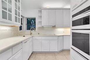 205 NE 16th Terrace, Fort Lauderdale, FL 33301 - Photo 12