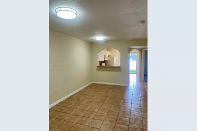 3415 NE 9th Dr #103, Homestead, FL 33033 - Photo 2