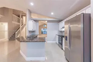 2042 Cross Breeze Dr, Wellington, FL 33414 - Photo 18