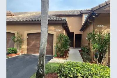 1384 Veracruz Ln #4-7, Weston, FL 33327 - Photo 1