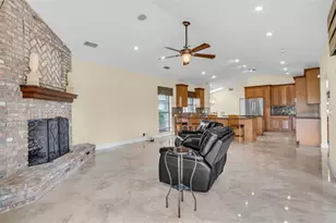 7840 NW 86th Terrace, Tamarac, FL 33321 - Photo 8