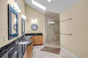 7840 NW 86th Terrace, Tamarac, FL 33321 - Photo 14