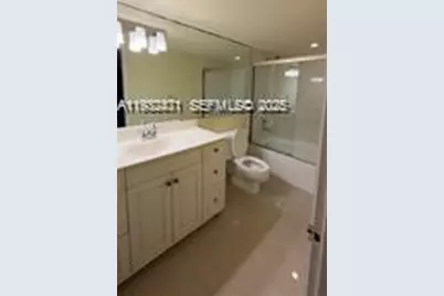 200 Leslie Dr #303, Hallandale Beach, FL 33009 - Photo 16