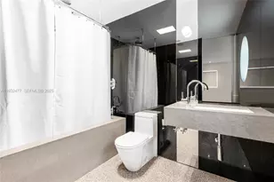 6420 Pine Tree Dr Cir, Miami Beach, FL 33141 - Photo 26