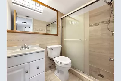 5201 Orduna Dr. #15, Coral Gables, FL 33146 - Photo 14