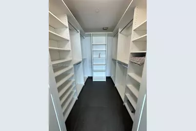 888 Biscayne Blvd #4302, Miami, FL 33132 - Photo 8