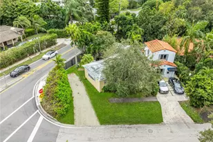 8634 NE 10th Ave, Miami, FL 33138 - Photo 4