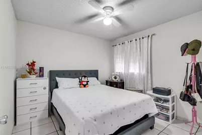 2740 W 63rd St #206, Hialeah, FL 33016 - Photo 20