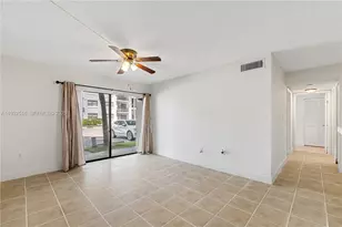 7200 NW 179th St, Hialeah, FL 33015 - Photo 8