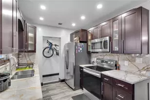 9402 NW 2nd Pl, Miami Shores, FL 33150 - Photo 8