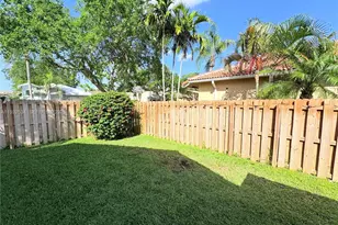 4128 Sapphire Terrace, Weston, FL 33331 - Photo 8