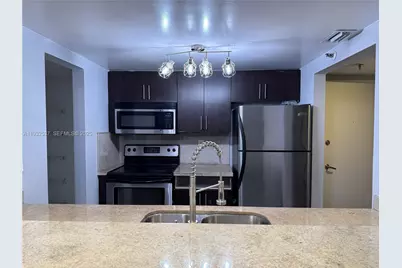 850 N Miami Ave #W-805, Miami, FL 33136 - Photo 2