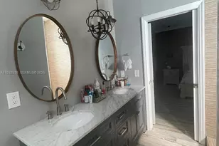 3134 NE 3rd Dr, Homestead, FL 33033 - Photo 20