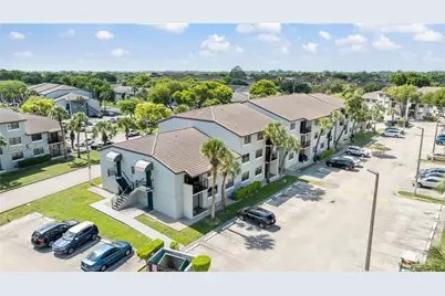 7200 NW 179th St #105, Hialeah, FL 33015 - Photo 20