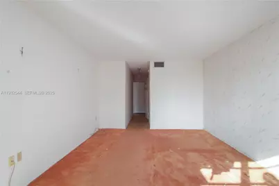 1690 NE 191st St #404-1, Miami, FL 33179 - Photo 20