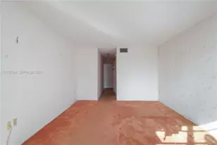 1690 NE 191st St, Miami, FL 33179 - Photo 20