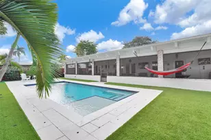 11561 SW 121st Ave, Miami, FL 33186 - Photo 8