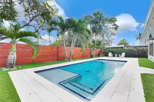 11561 SW 121st Ave, Miami, FL 33186 - Photo 10