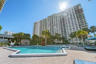 18151 NE 31st Ct, Aventura, FL 33160 - Photo 24