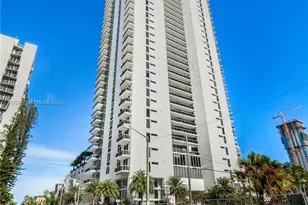 600 NE 27th St, Miami, FL 33137 - Photo 2