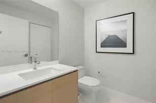 600 NE 27th St, Miami, FL 33137 - Photo 32