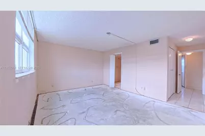 111 SE 3rd Ave #502, Dania Beach, FL 33004 - Photo 8