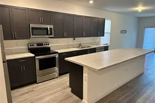 25137 SW 108th Ave, Homestead, FL 33032 - Photo 4