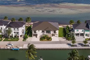 126 SE Sunrise Dr, Marathon, FL 33050 - Photo 4