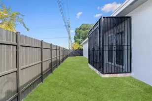 6040 NW 30th Ave, Miami, FL 33142 - Photo 24